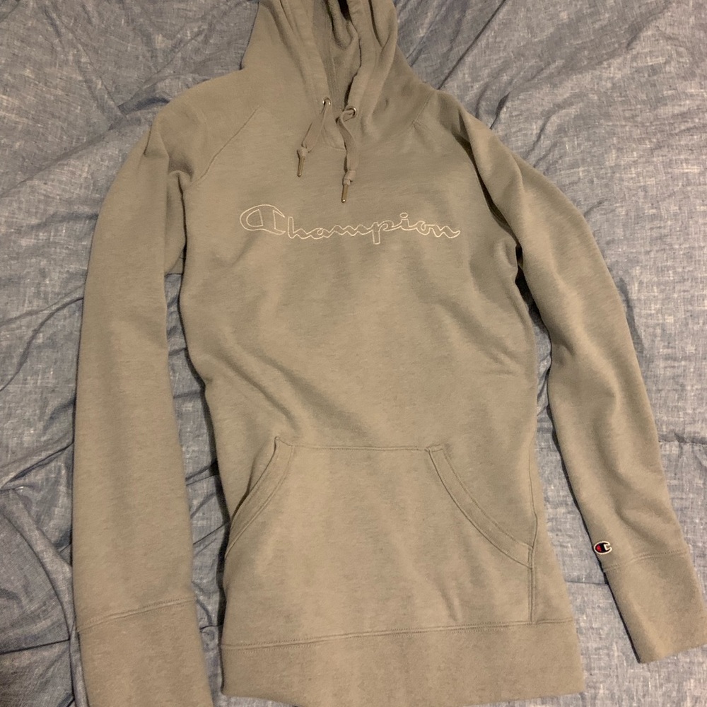 women champion sweater